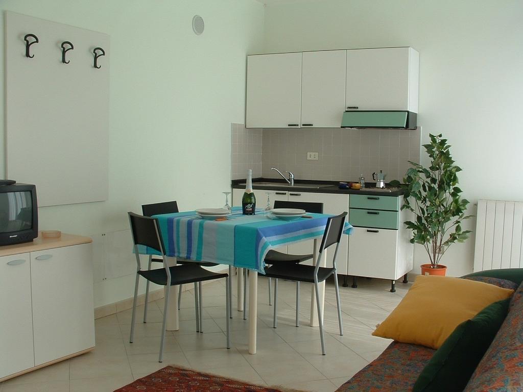 Residence Tre Ponti Verbania Phòng bức ảnh