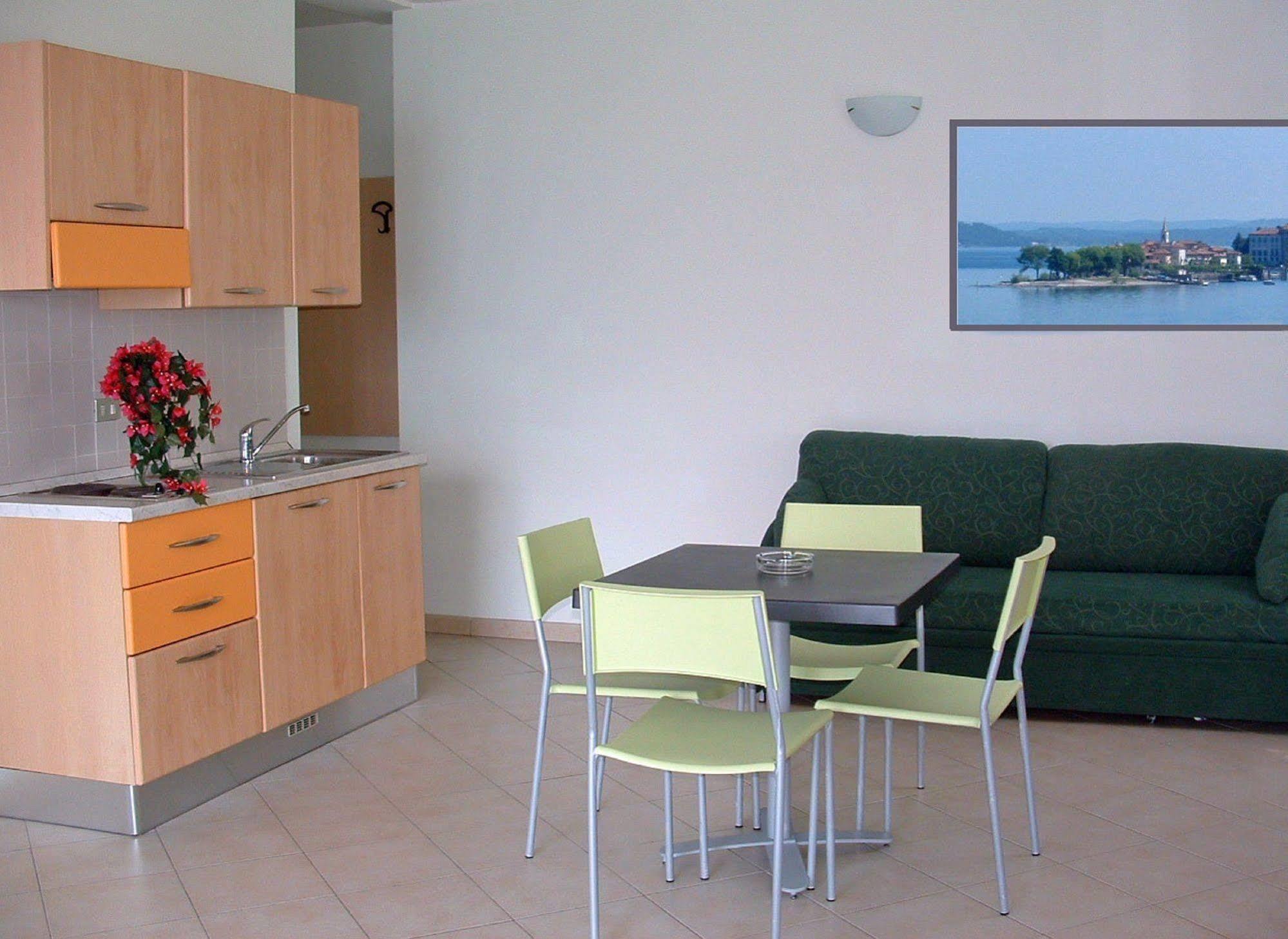 Residence Tre Ponti Verbania Ngoại thất bức ảnh